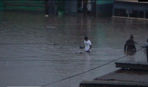 #AccraFloods again what is the Way Forward 1 Adabraka Sahara swim to safety 1 1