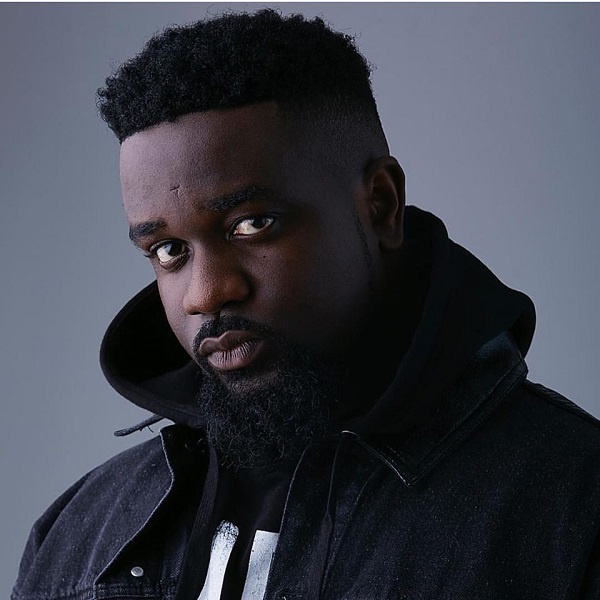 Sarkodie is stingy – Yvonne Nelson jokes 1