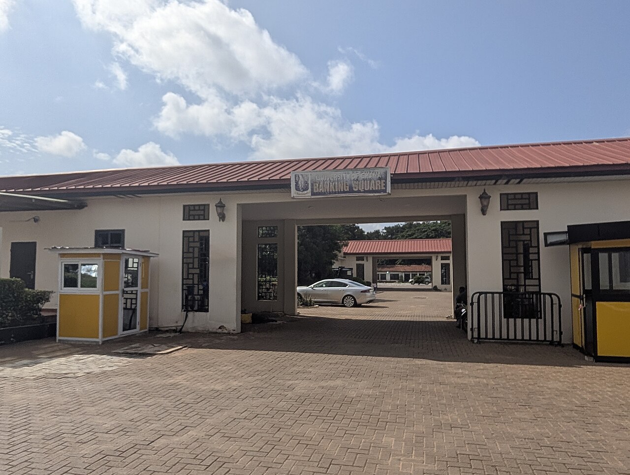 Bank building in Accra representing Societe Generale Ghana exit and banking sector shifts